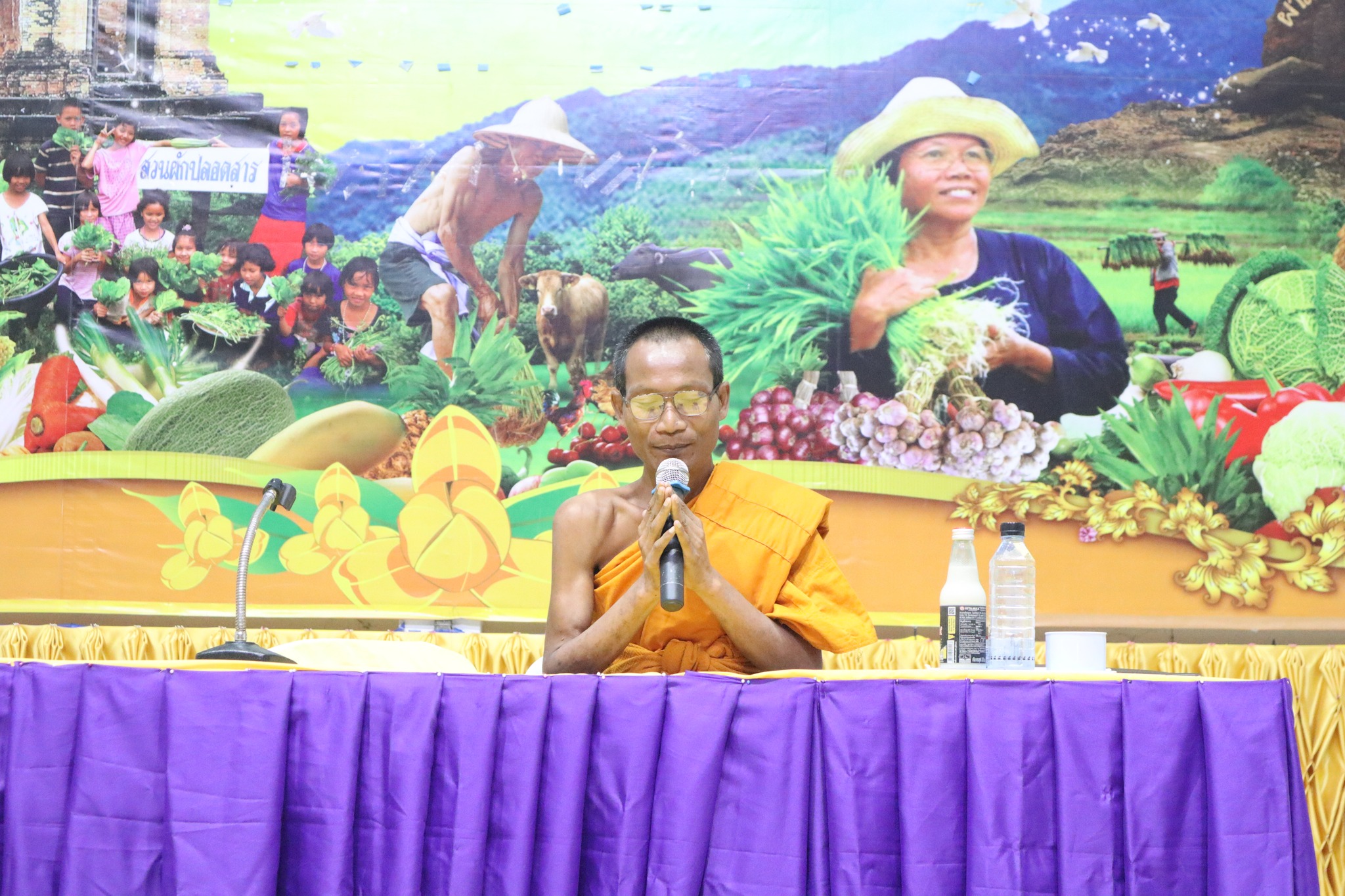 พระธรรมทูตฝ่ายปฏิบัติการ ออกจาริกอบรมศีลธรรมพระภิกษุสามเณร ประจำปี 2568